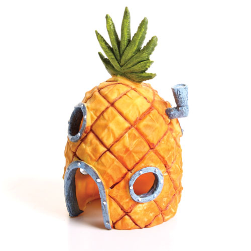 SpongeBob's Pineapple Home with Swim-Through Holes